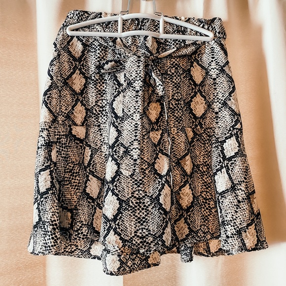 Snake print skort - Picture 3 of 5